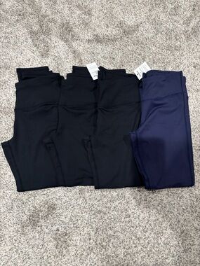 Women’s High-Rise Oalka Performance Leggings - Black & Navy
